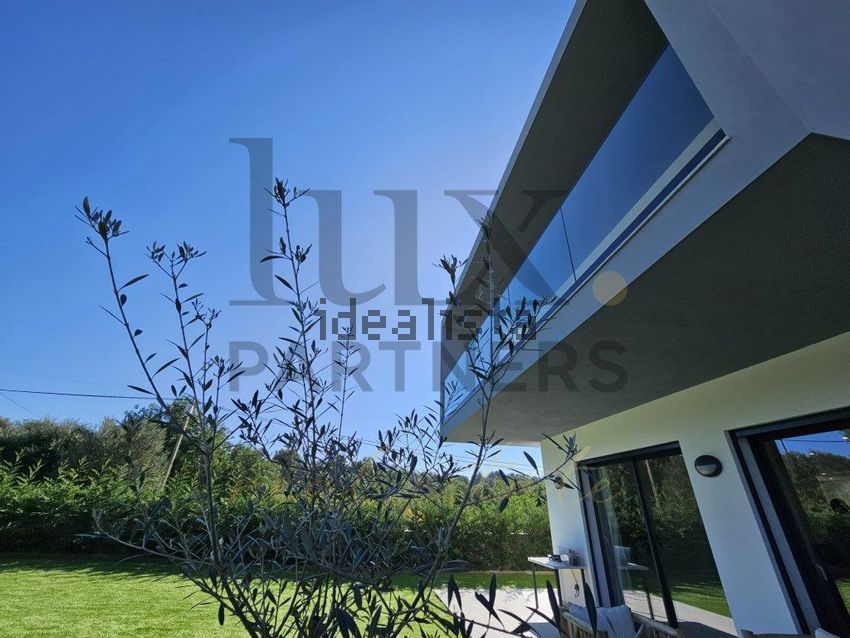 Moradia T4 à venda em Santa Bárbara de Nexe, Faro — foto 2