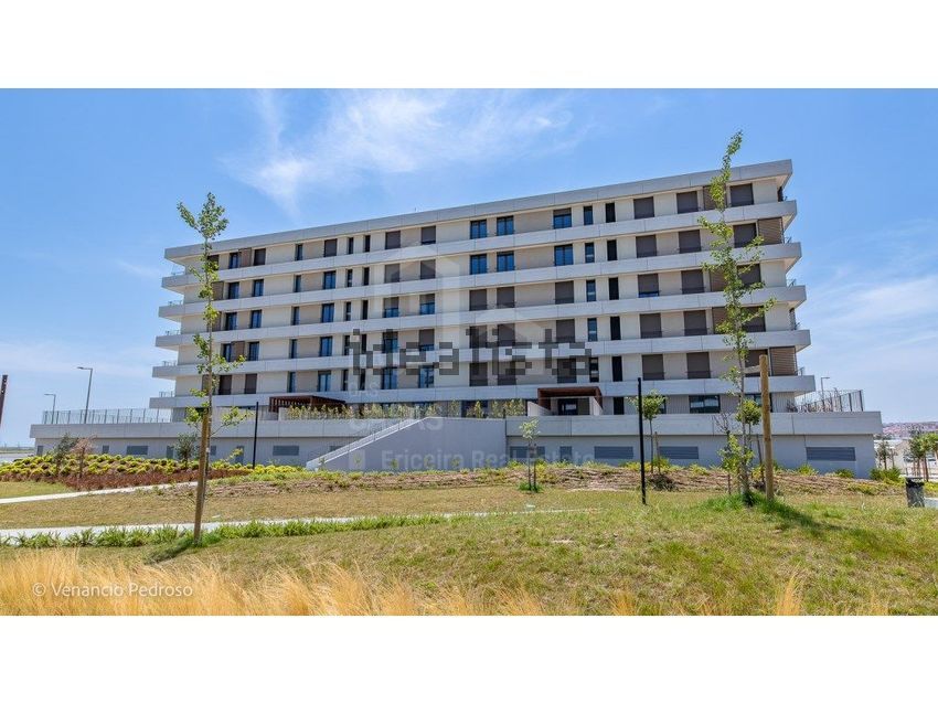 Apartamento T3 à venda em Santa Iria de Azoia, São João da Talha e Bobadela, Loures — foto 35