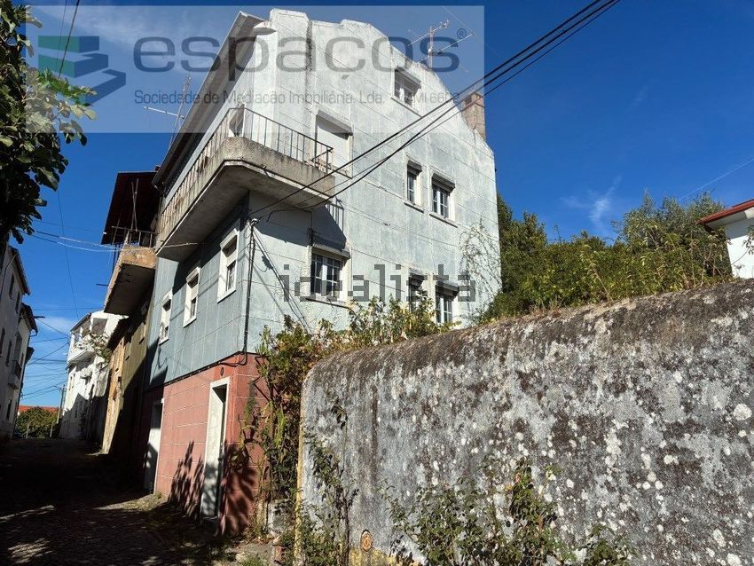 Moradia T4 em Castelo Branco, €85.000