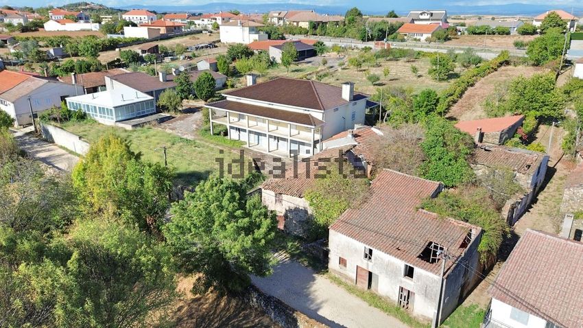 Moradia T4 à venda em Parada e Faílde, Bragança — foto 8