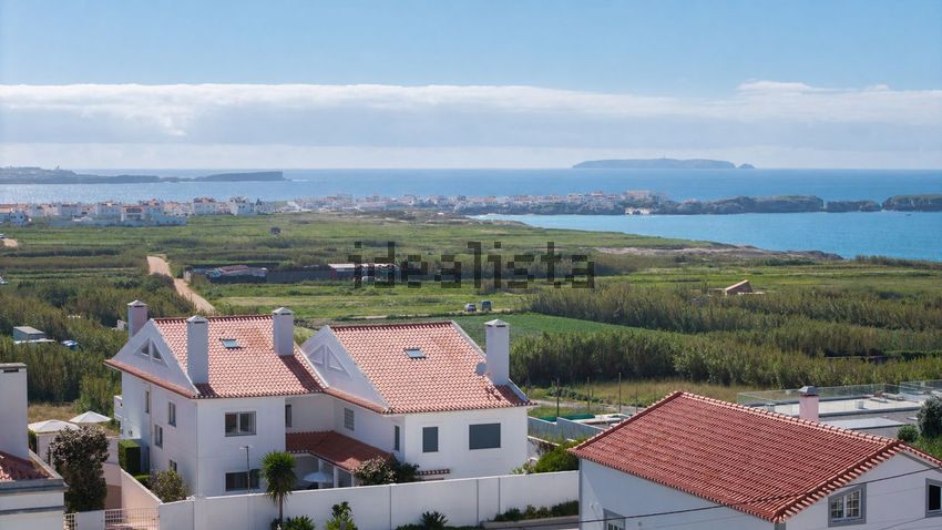 Moradia T3 em Ferrel, €625.000