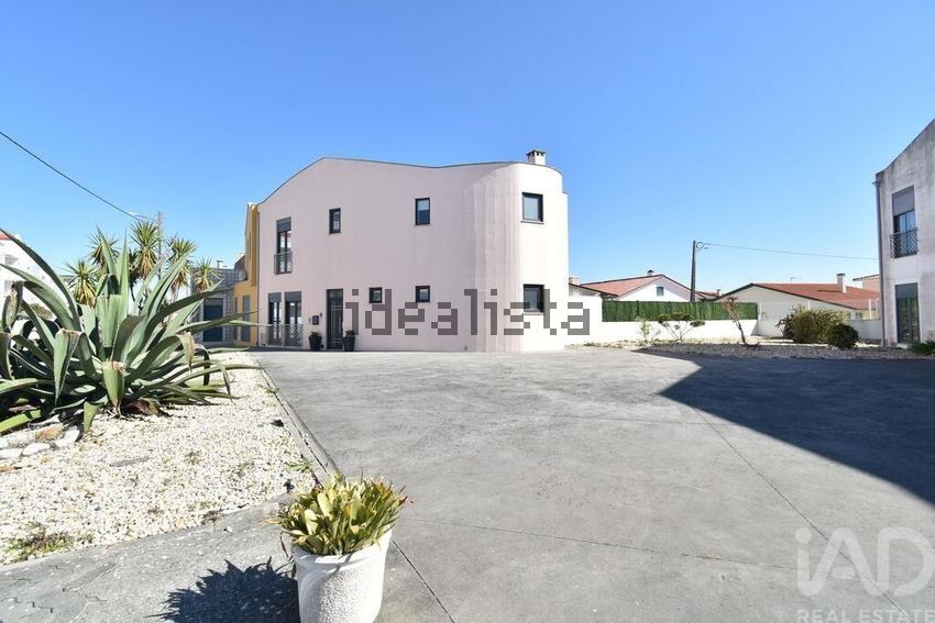 Moradia T2 em Marinha Grande, €280.000