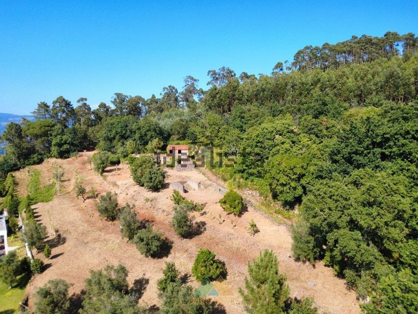 Moradia T3 em Durrães e Tregosa, €200.000