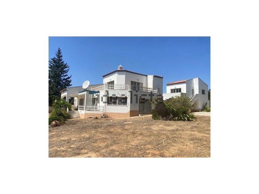 Moradia T5 em Luz, €1.175.000