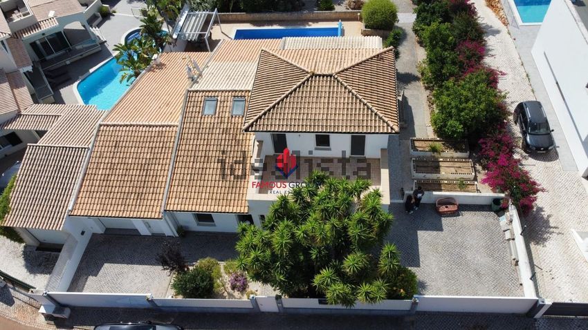 Moradia T4 à venda em Mexilhoeira Grande, Portimão — foto 5