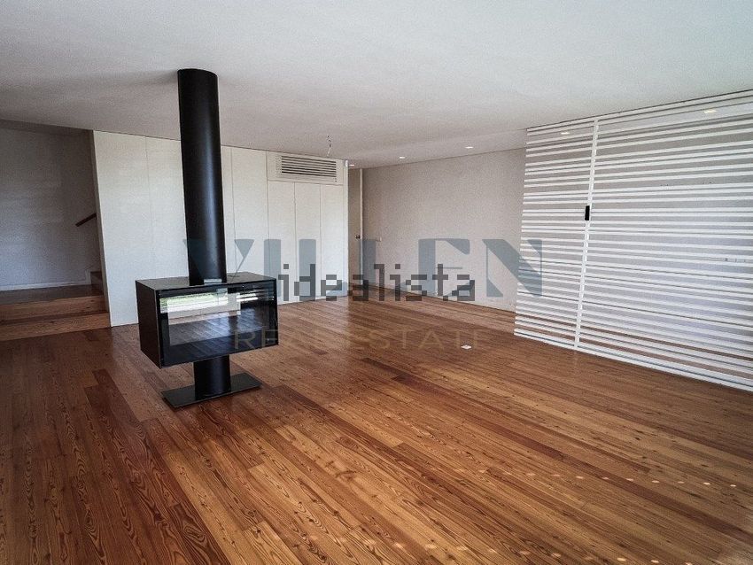 Moradia T4 à venda em Creixomil, Guimarães — foto 5