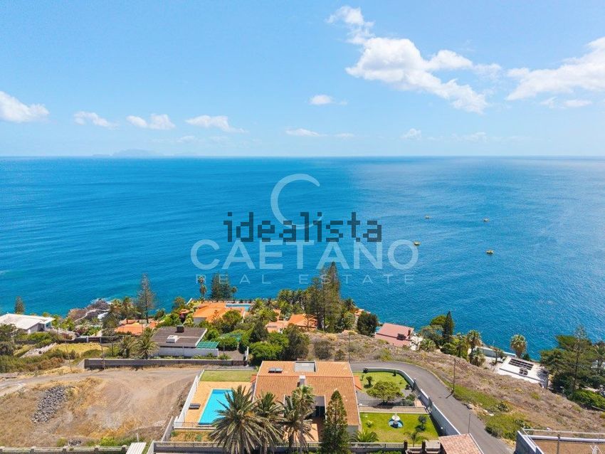 Moradia T4 em Caniçal, €950.000