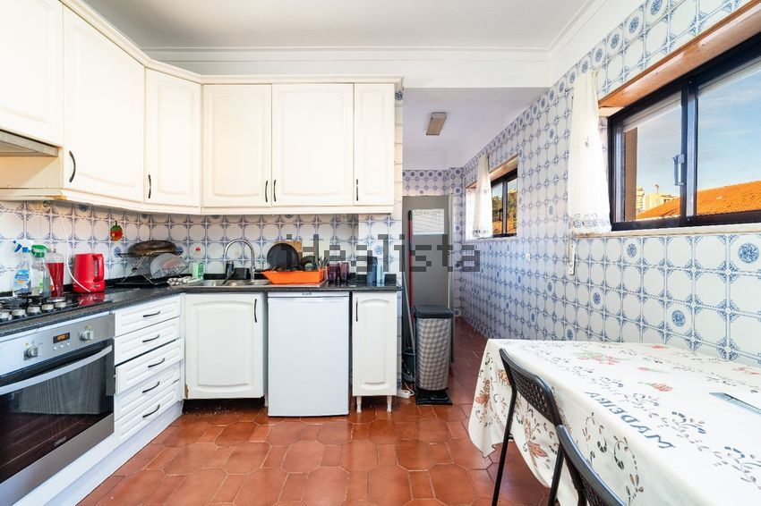 Apartamento T6+ à venda em Santo António dos Olivais, Coimbra — foto 3