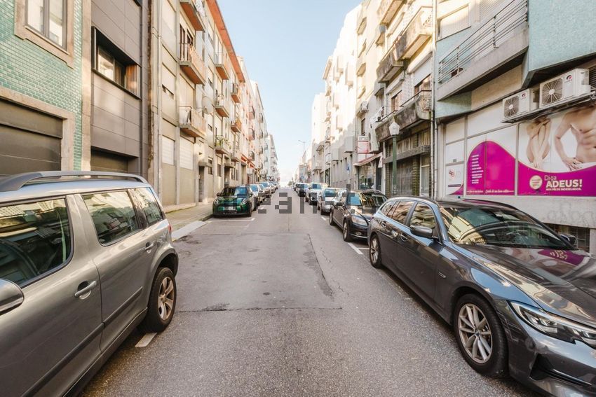Apartamento T2 à venda em Cedofeita, Santo Ildefonso, Sé, Miragaia, São Nicolau e Vitória, Porto — foto 23
