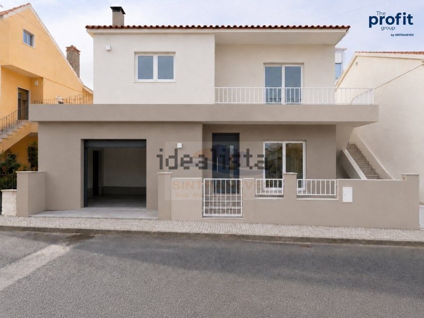 Moradia T3 em Santa Maria, São Pedro e Matacães, €450.000