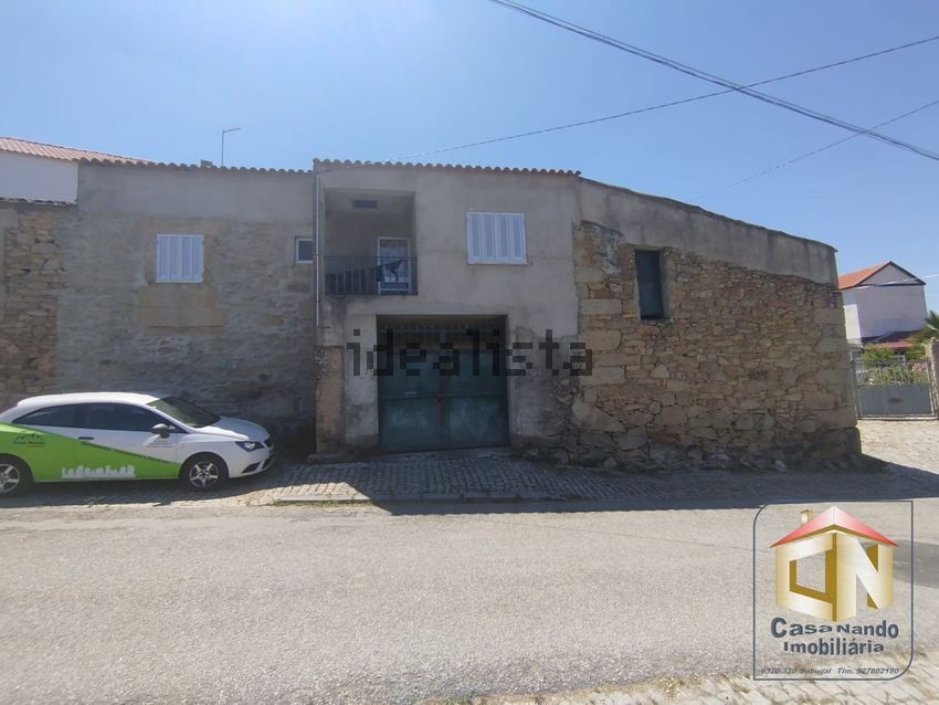 Moradia T2 em Seixo do Côa e Vale Longo, €58.900