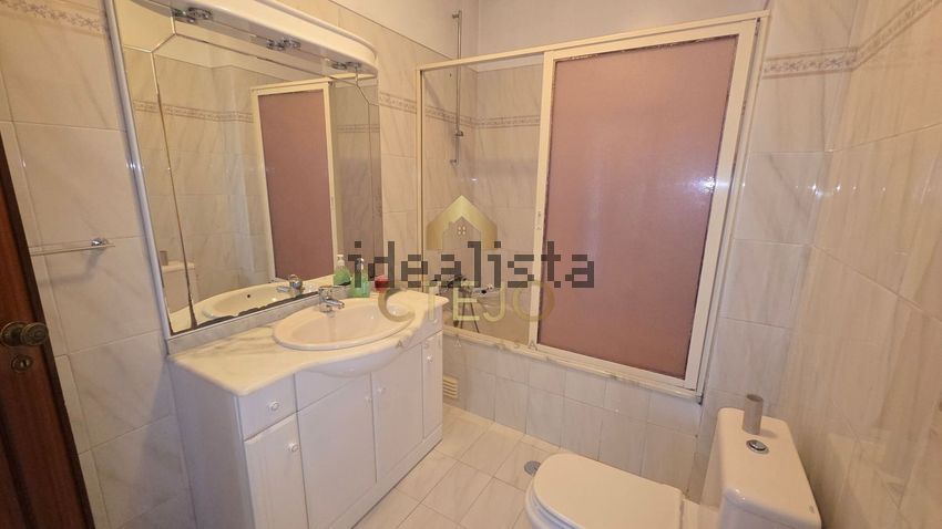 Apartamento T2 à venda em Santa Iria de Azoia, São João da Talha e Bobadela, Loures — foto 26