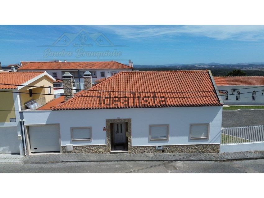 Moradia T3 em Santa Bárbara, €379.900