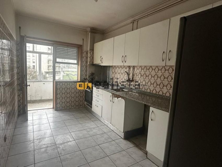 Apartamento T3 à venda em São Mamede de Infesta, Matosinhos — foto 2