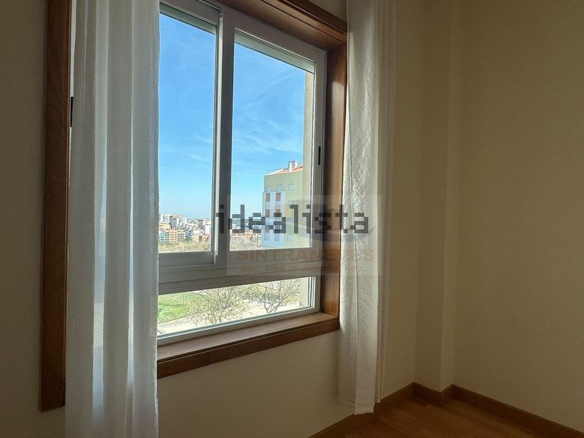 Apartamento T3 à venda em Mina de Água, Amadora — foto 25