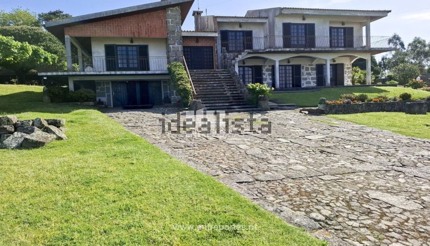 Moradia T5 em Terroso, €1.095.000