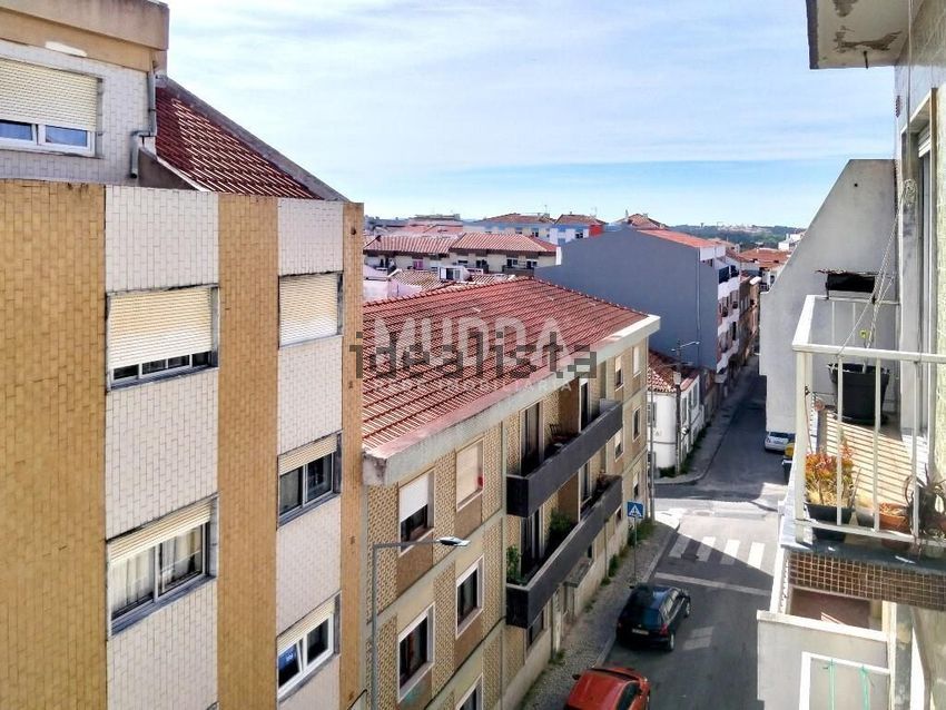 Apartamento T2 à venda em Caldas da Rainha - Santo Onofre e Serra do Bouro, Caldas da Rainha — foto 24