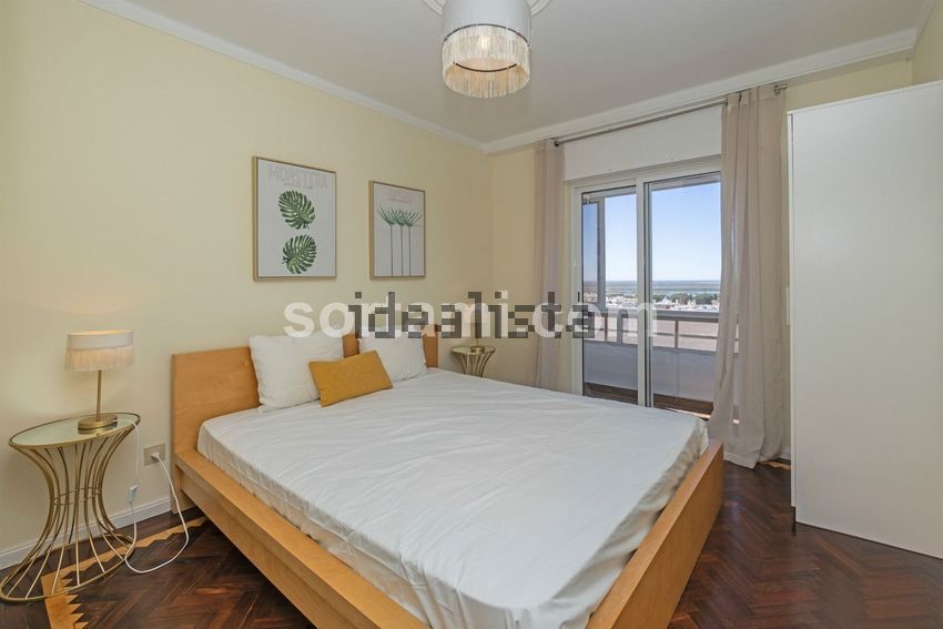 Apartamento T6+ à venda em Faro (Sé e São Pedro), Faro — foto 17