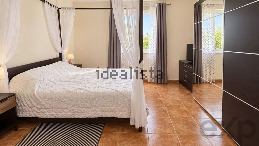 Moradia T4 à venda em Santa Bárbara de Nexe, Faro — foto 13