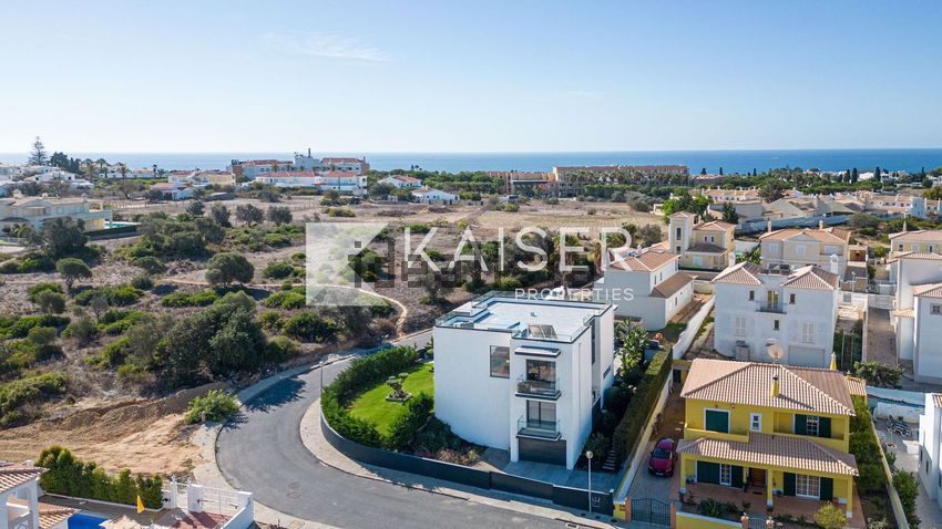 Moradia T5 à venda em Albufeira e Olhos de Água, Albufeira — foto 2