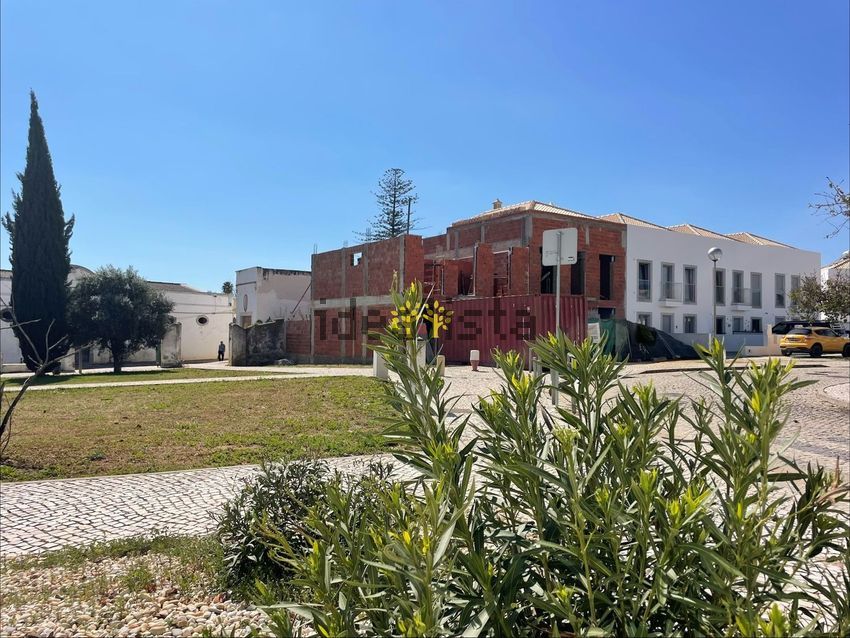 Moradia T4 à venda em Moncarapacho, Olhão — foto 2