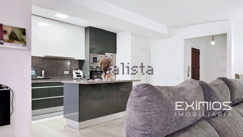 Apartamento T2 em Aver-o-Mar, €300.000