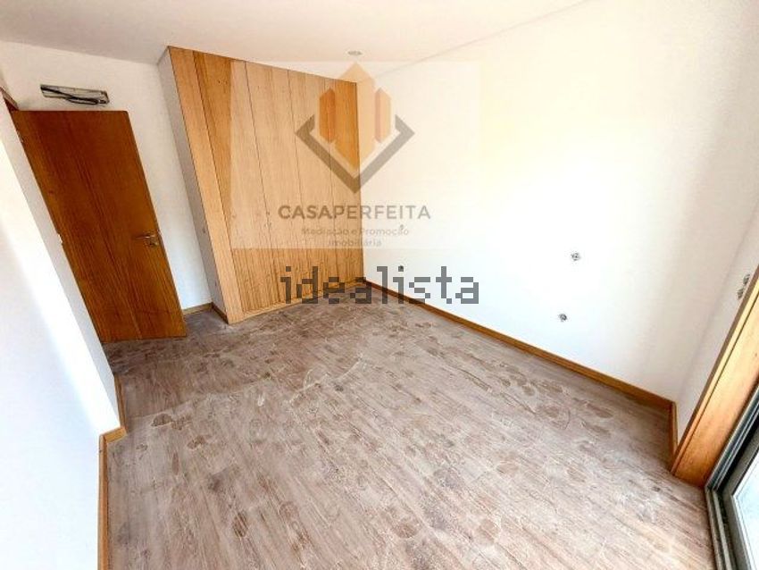 Apartamento T2 à venda em Nogueira da Regedoura, Santa Maria da Feira — foto 10
