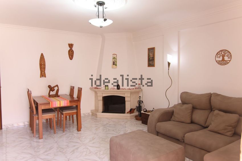 Apartamento T3 à venda em Mina de Água, Amadora — foto 2