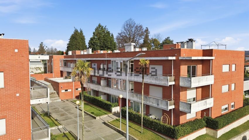 Apartamento T4 em Vila Nova de Famalicão e Calendário, €375.000