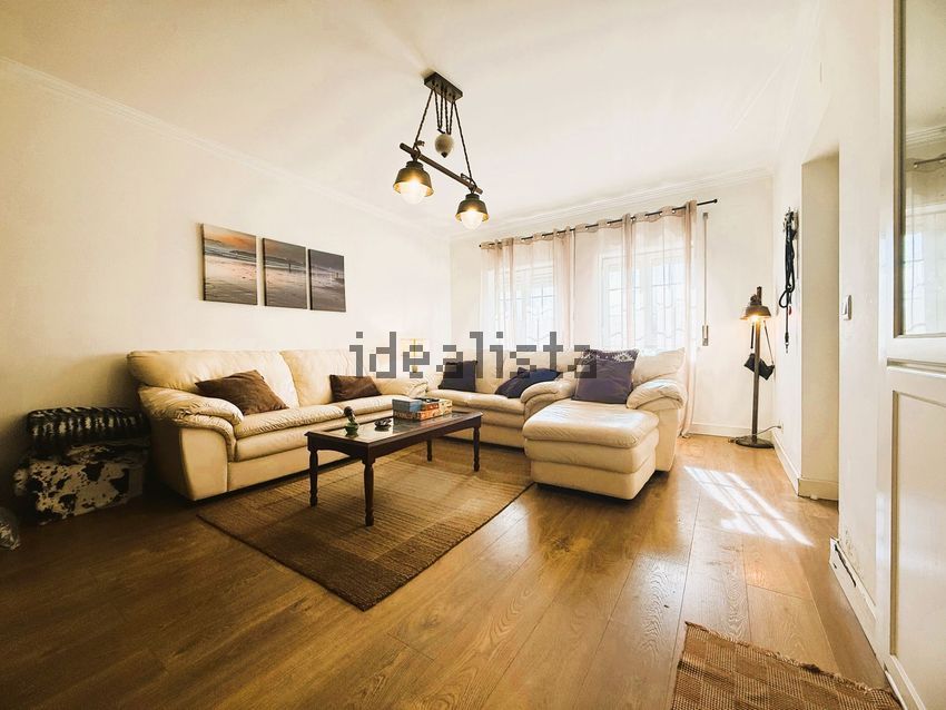 Moradia T3 em Ferrel, €399.000