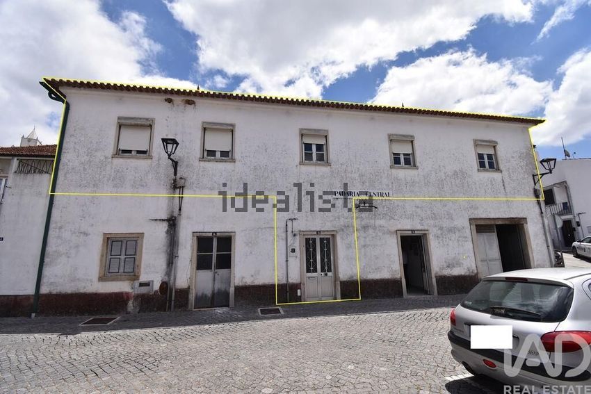 Moradia T3 em São Miguel, Santa Eufémia e Rabaçal, €100.000