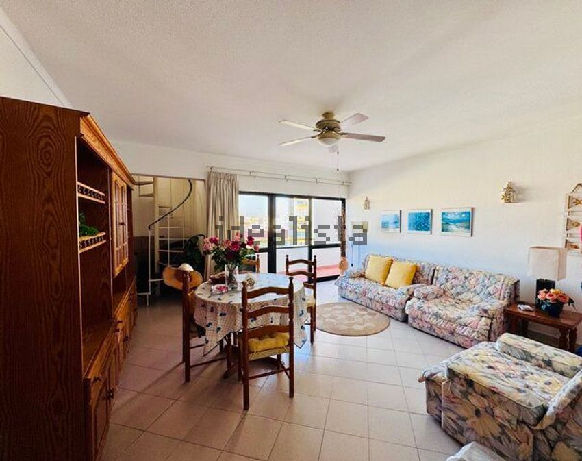 Apartamento T2 em Quarteira, €310.000