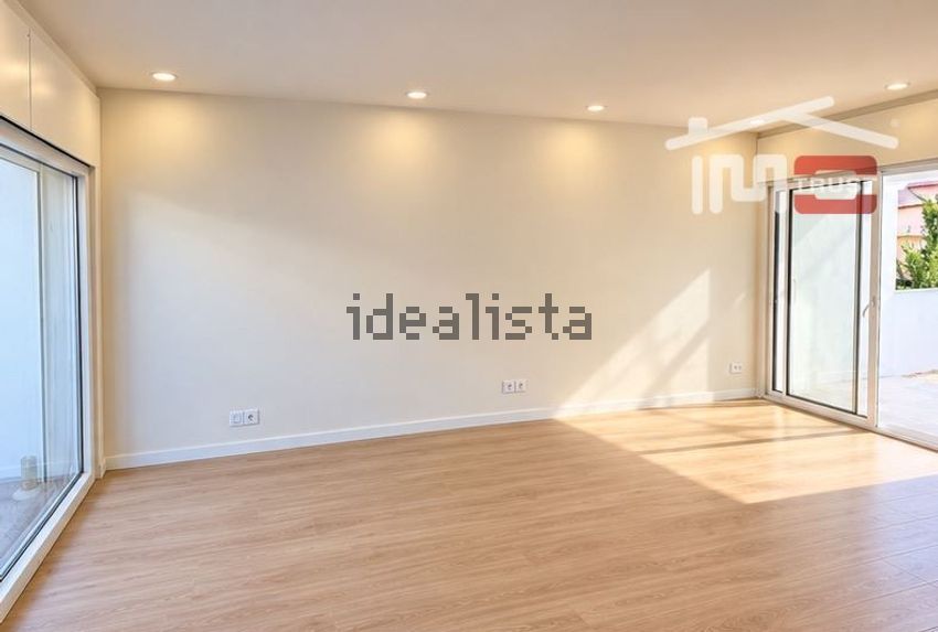 Moradia T2 à venda em Algueirão-Mem Martins, Sintra — foto 2