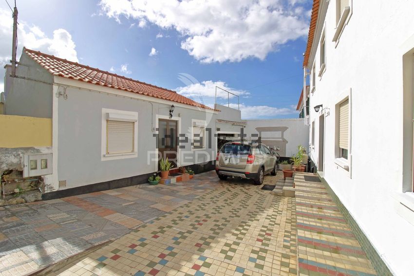 Moradia T5 à venda em Ribeirinha, Angra do Heroísmo — foto 2