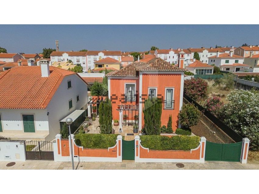 Moradia T3 à venda em Azeitão (São Lourenço e São Simão), Setúbal — foto 2