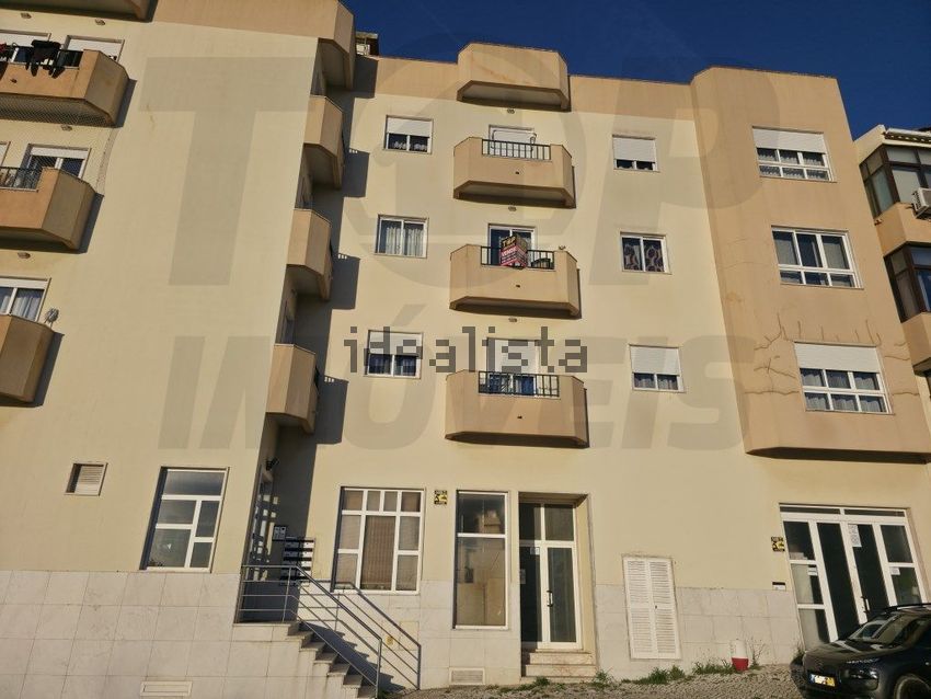 Apartamento T3 em Santa Clara, €389.000