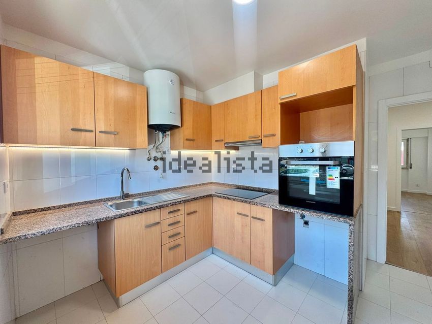 Apartamento T2 à venda em Póvoa de Santo Adrião e Olival Basto, Odivelas — foto 16
