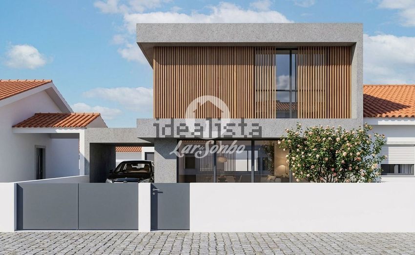 Moradia T3 em Lavra, €590.000