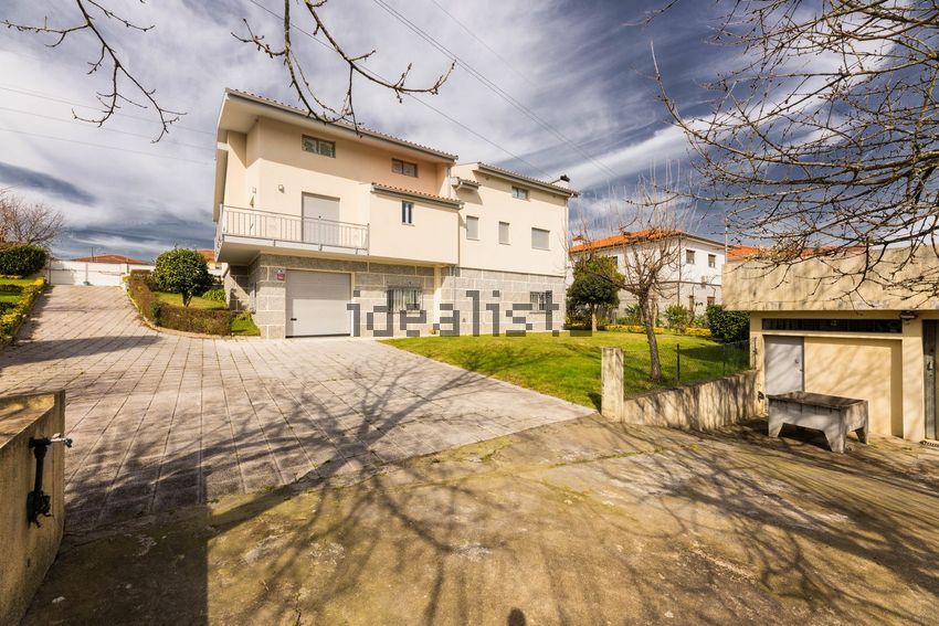 Moradia T4 à venda em Campos e Louredo, Póvoa de Lanhoso — foto 2