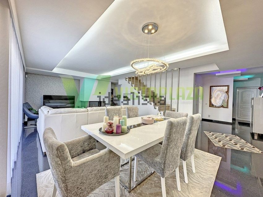 Moradia T4 à venda em Estômbar e Parchal, Lagoa — foto 3