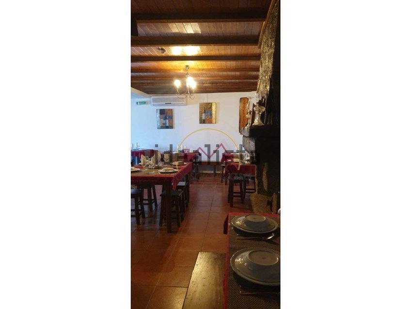 Moradia T4 à venda em Linhares, Celorico da Beira — foto 7