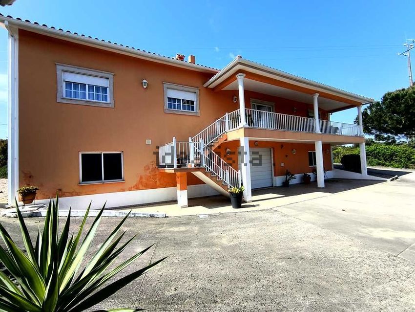Moradia T4 à venda em Azoia de Cima e Tremês, Santarém — foto 2
