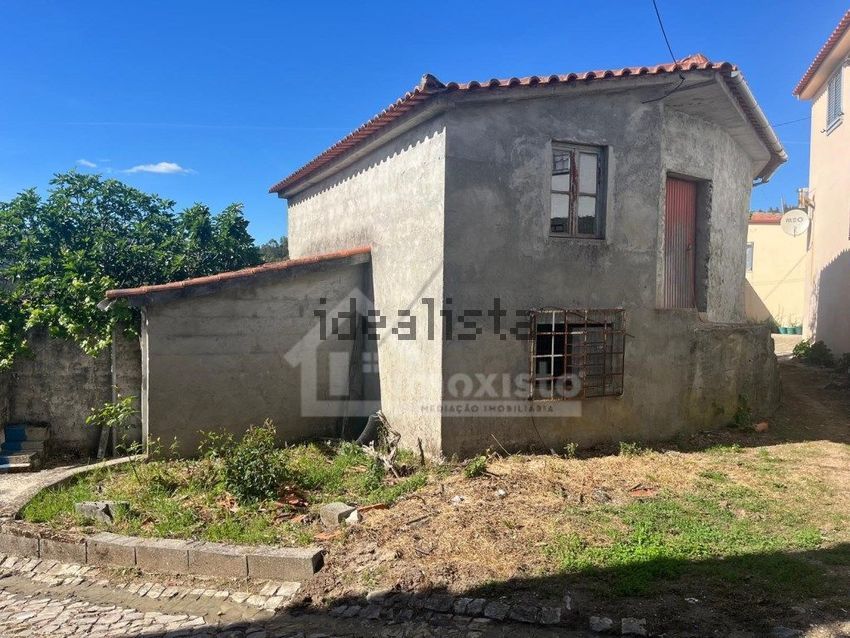 Moradia T3 em Aguda, €59.000