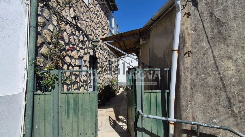 Moradia T4 à venda em Santa Marinha, Vila Nova de Gaia — foto 2
