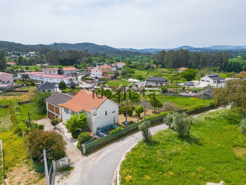 Moradia T3 em Marrancos e Arcozelo, €280.000
