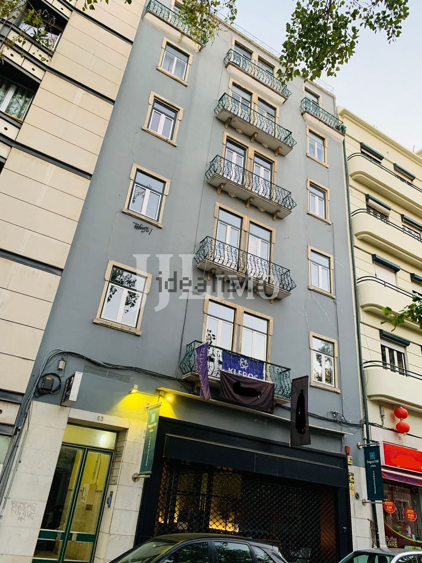 Apartamento T6+ em Avenidas Novas, €720.000