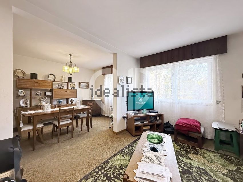 Apartamento T4 em Santo António dos Cavaleiros e Frielas, €500.000