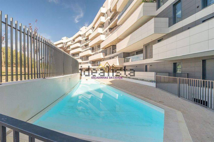 Apartamento T5 à venda em Carnaxide e Queijas, Oeiras — foto 18