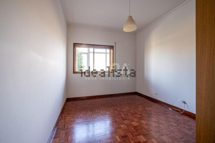 Apartamento T4 à venda em Oliveira de Azeméis, Santiago de Riba-Ul, Ul, Macinhata da Seixa e Madail, Oliveira de Azeméis — foto 11