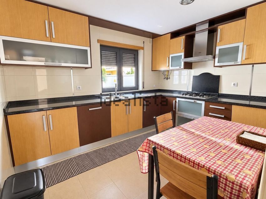 Apartamento T2 em Pontinha e Famões, €335.000